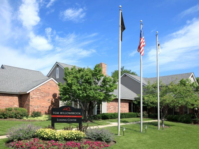 This image shows the leasing center of TGM Willowbrook Apartments that offer 24-hour emergency maintenance.
